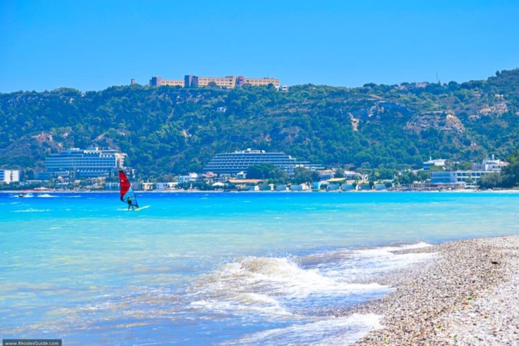Sunwaves Beach Studio I Ialysos  Esterno foto