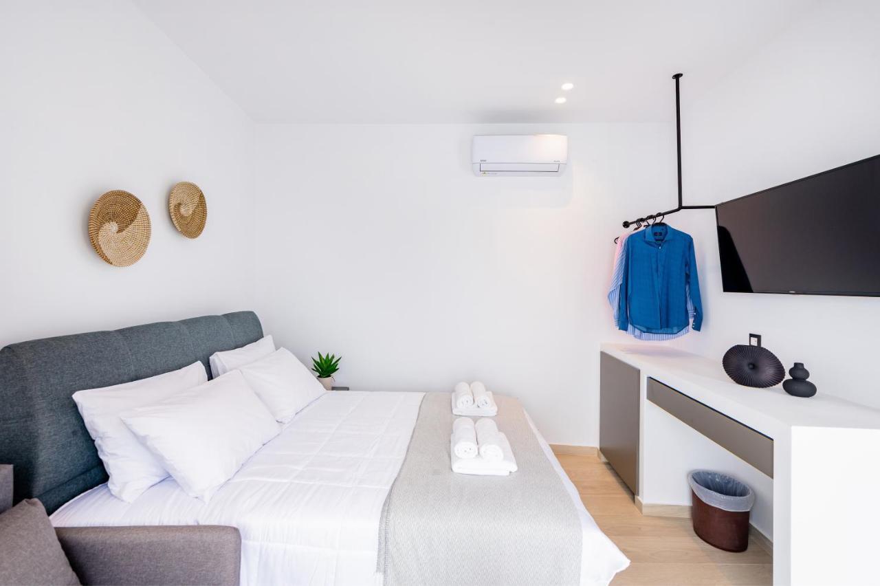 Sunwaves Beach Studio I Ialysos  Esterno foto