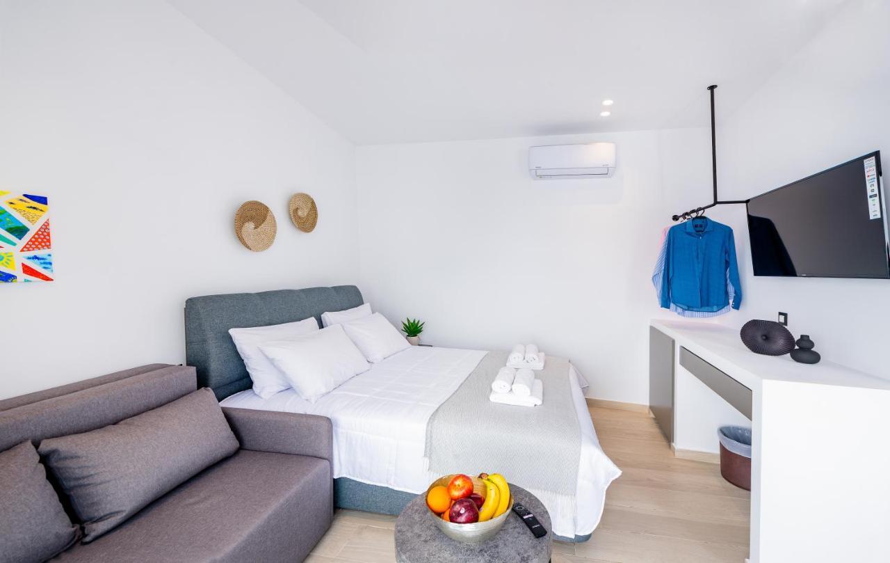 Sunwaves Beach Studio I Ialysos  Esterno foto