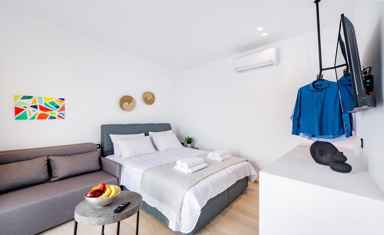 Sunwaves Beach Studio I Ialysos  Esterno foto